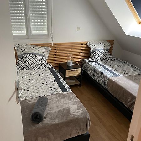 Jolie Maison Avec Jardin أونفلور المظهر الخارجي الصورة
